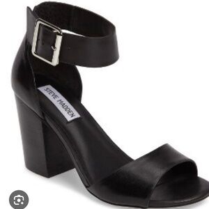EUC Steve Madden Gerard Block Sandal Black
